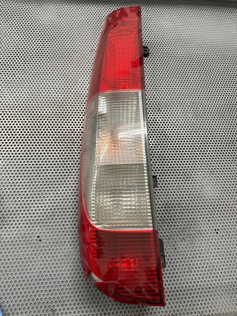 фото №1, Лампа лівий задня mercedes vito 639 комплектна