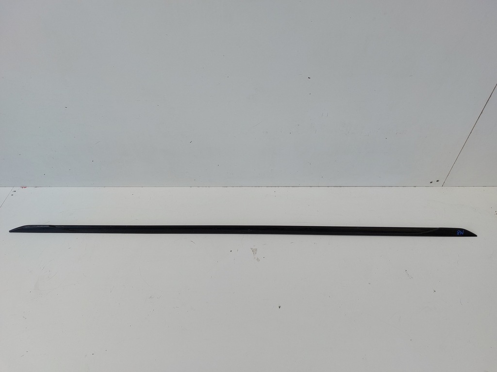 фото №1, Audi a4 b9 8w0 s-line молдинг поріг права