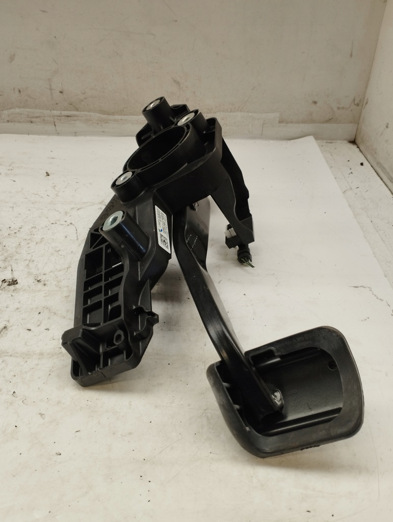 фото №9, Mercedes w177 amg a35 педаль тормоза a2472902300