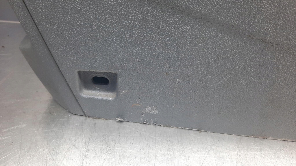 фото №10, Підлокітник тунель середній ford focus mk2 lift 1.6b 09r