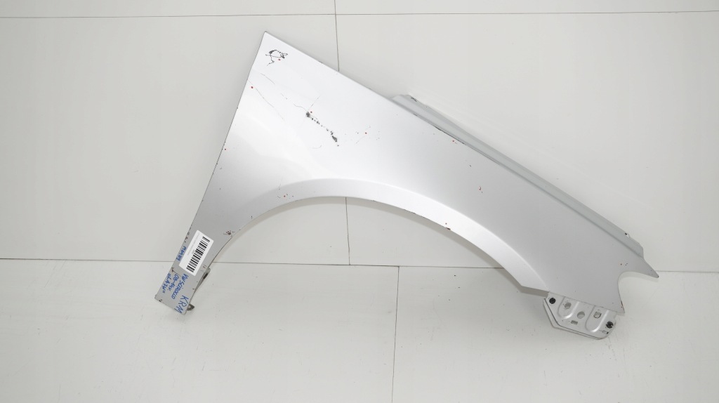 фото №1, Крила правий перед vw scirocco 08-14r la7w