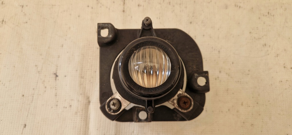 фото №3, Alfa romeo giulietta fiat 500 протитуманна фара перед + рамка оригінал