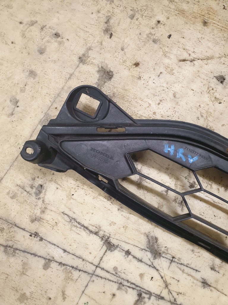 фото №11, Решітка бампера перед 71103t7jh000 honda hrv hr-v 15-