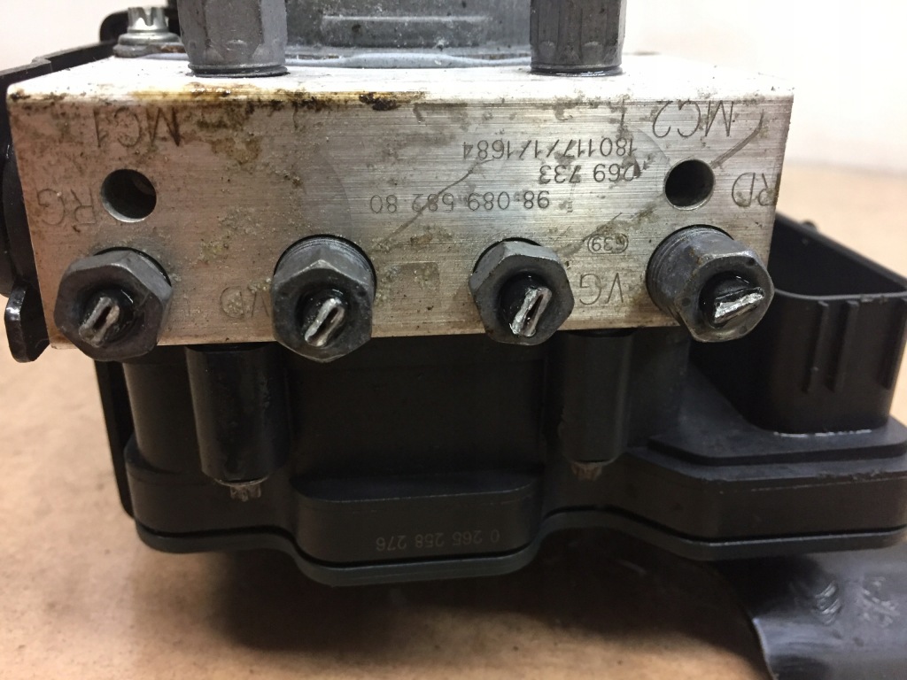 фото №3, Opel combo e насос блок керування abs