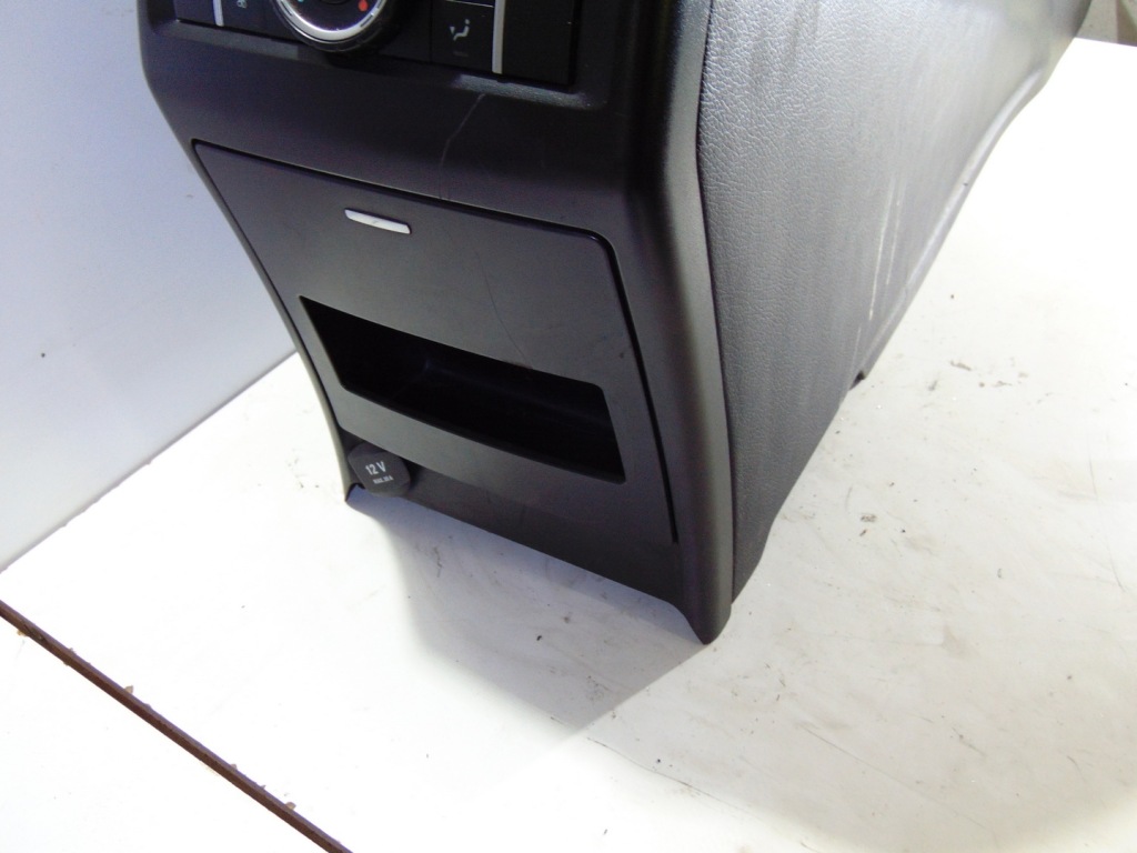 фото №8, Туннель средний подлокотник панель mercedes ml w166