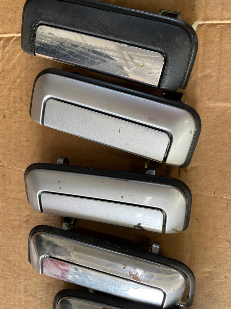 фото №1, Ручка задний крышки задняя mitsubishi l200 l-200 1996-2005