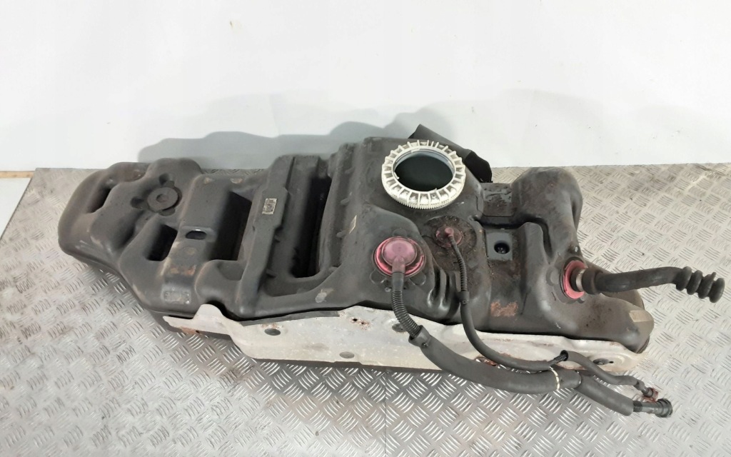 фото №1, 2015 lexus lx 570 бак топлива