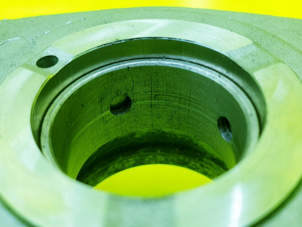 фото №9, Основание привода распределительного вала s6 c7 s7 c7 a8 4.0 tfsi ctg 079109359dg