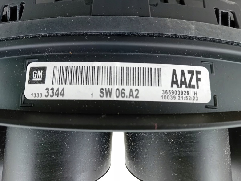 Лічильник opel insignia a 13333344 vdo 2.0 cdti Зі Шроту