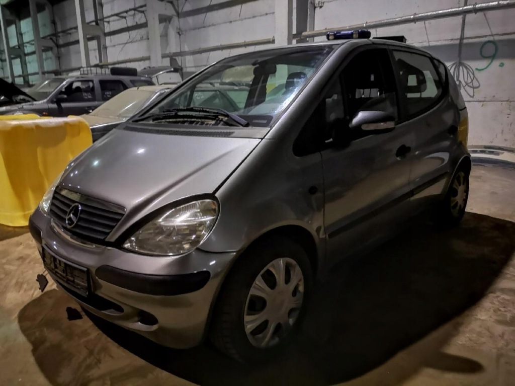 Mercedes-benz a-class накладка коллектор 2004 1.7l a6680161724 Недорого