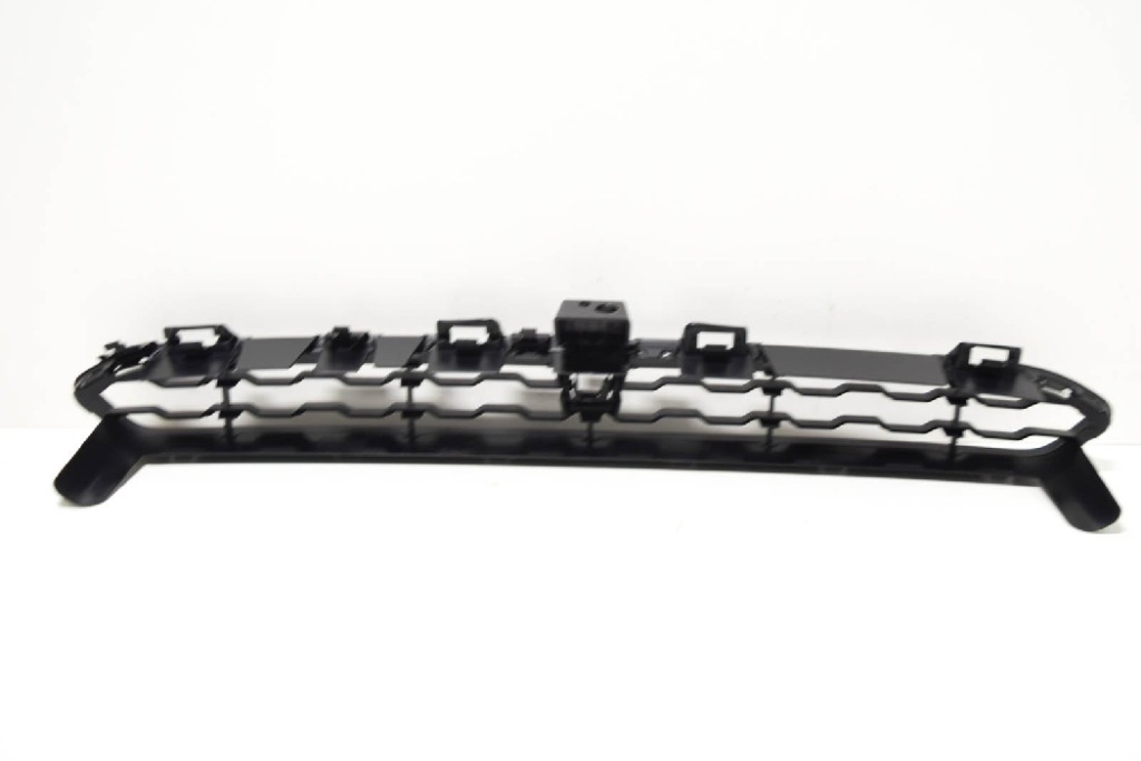 Bmw x6 f16 передний бампер m верхний средняя решётка 51118060891 8060891 Киев