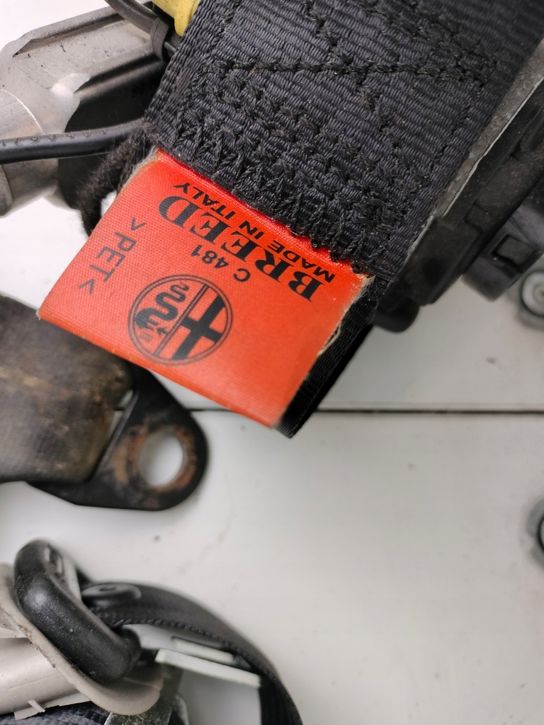 фото №3, Комплект ремни безопасности alfa romeo 147 5d