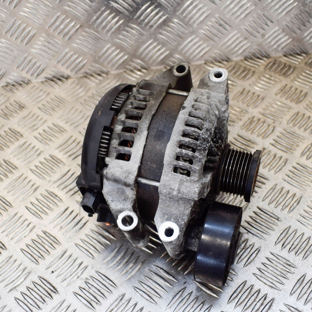 фото №3, Bmw 3 e90 e91 2009 генератор