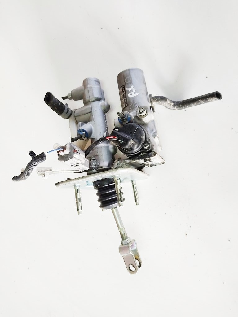 фото №1, Lexus rx 450h iii 09-15 насос гальмівна