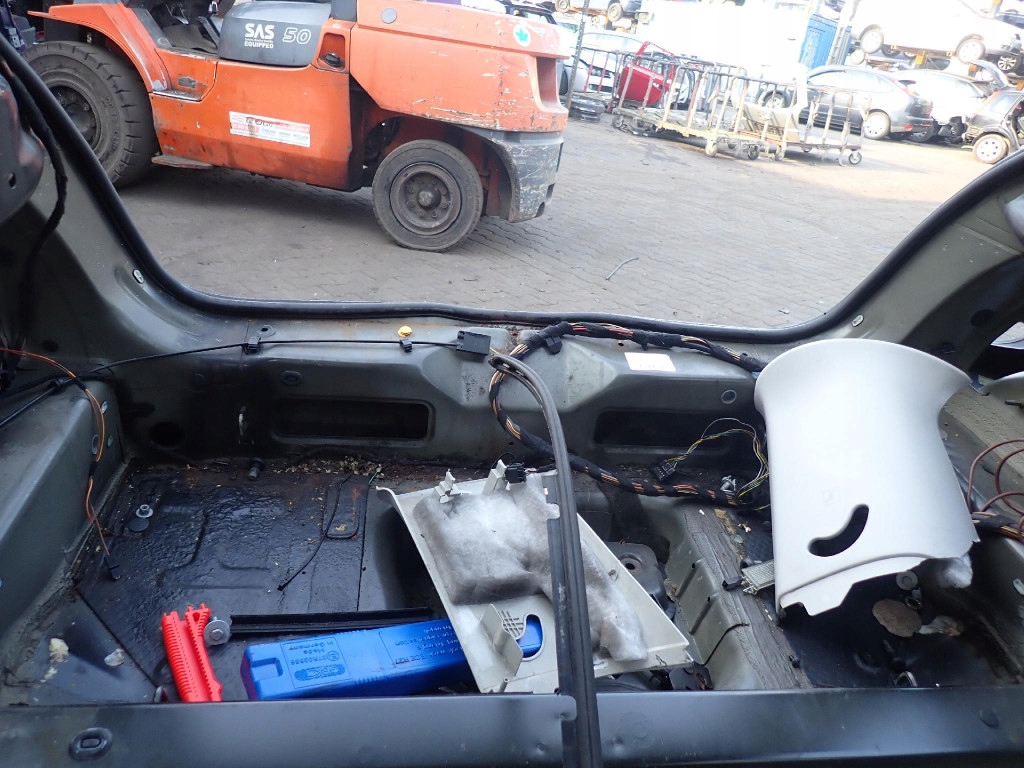 фото №5, Mini cooper i r50 3d 01- pas задний четверть поддон задняя код лакокрасочного покрытия 303/9