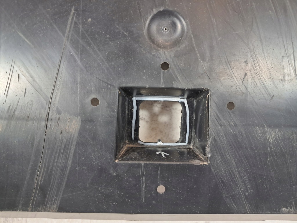 Peugeot expert jumpy 3 накладка под бампер плита экран 9808501880 Недорого