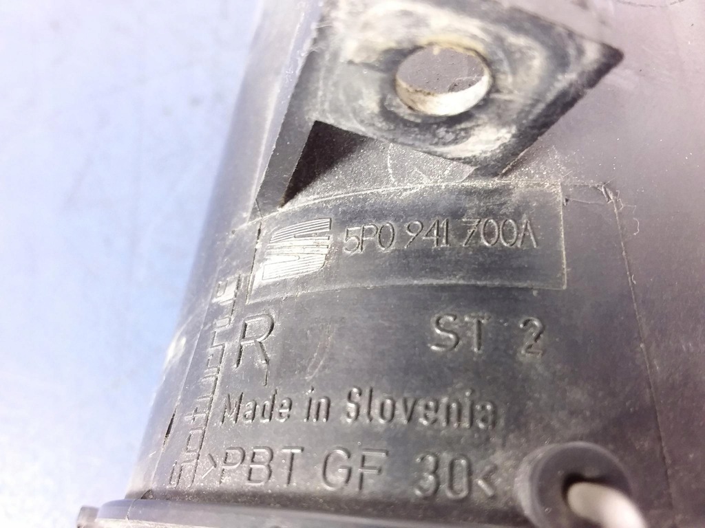 фото №4, Seat leon ii противотуманная фара правый 5p0941700a