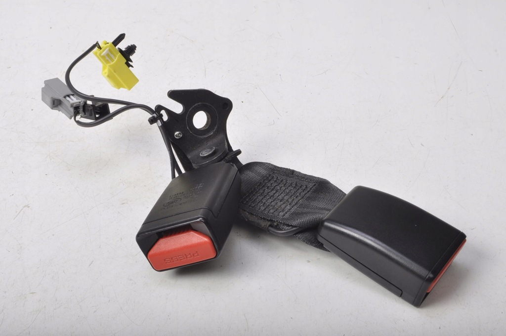 фото №3, Jaguar xe замок ремней безопасности задняя