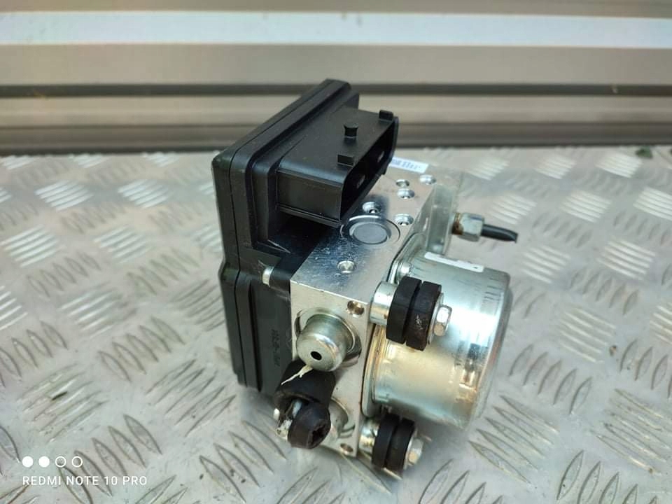 фото №3, Nissan leaf i насос abs