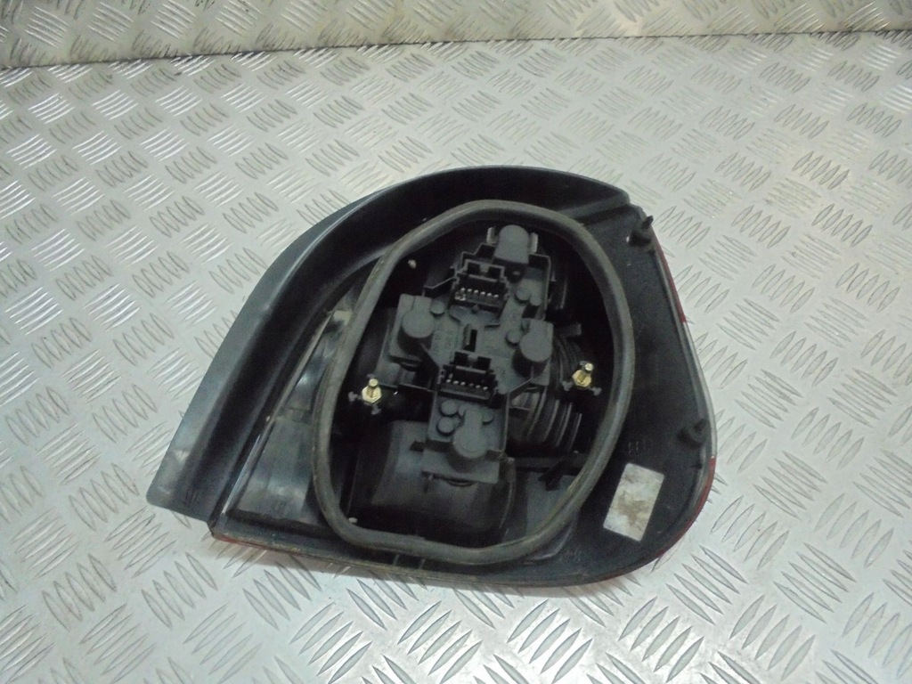 фото №2, Лампа левая задняя renault scenic i