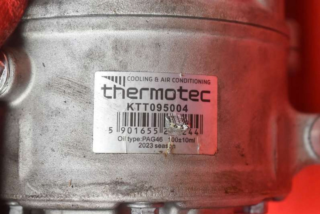 фото №5, Компрессор насос кондиционера ktt095004 audi a1 8x 1.2 tfsi 86 km 10-14