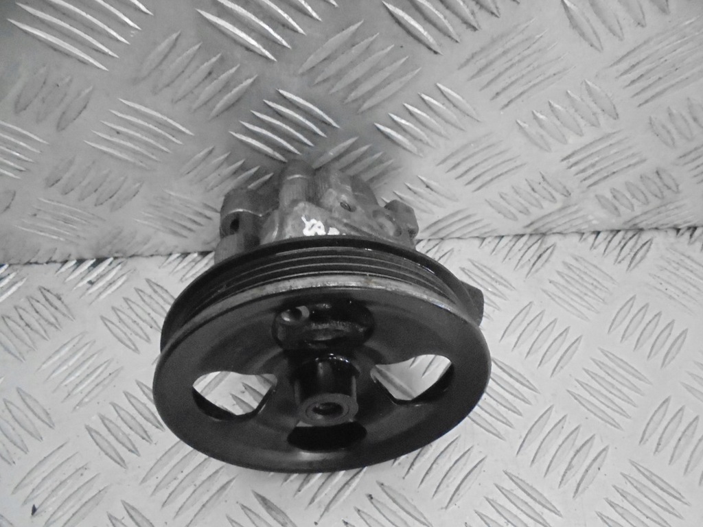 фото №1, Насос підсилювача toyota yaris i 1.0