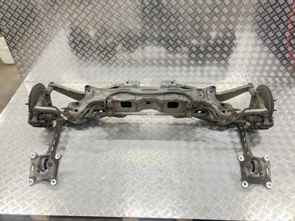 Купить Балка подвеска подрамник задняя голый opel insignia b 17-