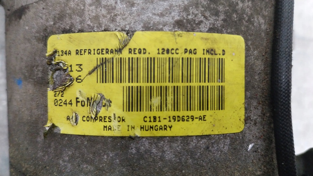 фото №6, Компресор кондиціонера c1b1-19d629-ae fiesta mk6 mk7 transit courier 1.0 eb