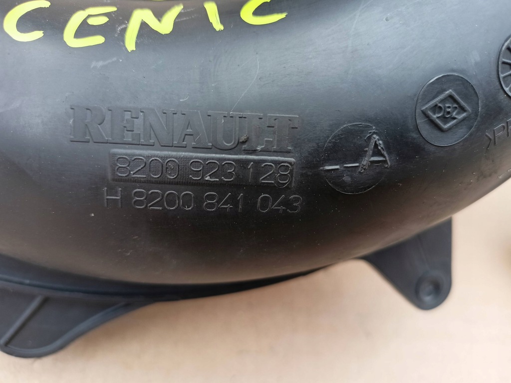фото №10, Renault megane iii шланг вентиляция картера 1,5dci 8200923128 scenic iii