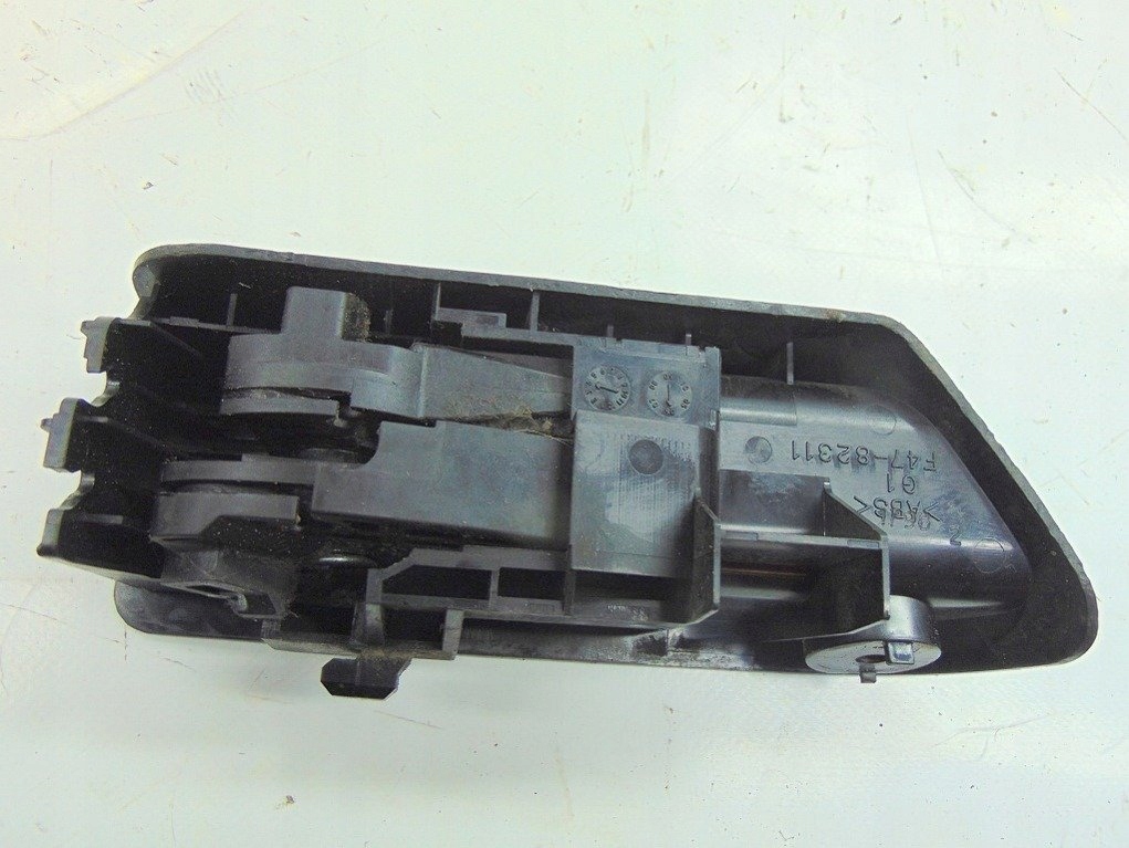 фото №3, Toyota camry 07-11 ручка открывания крышки заливной