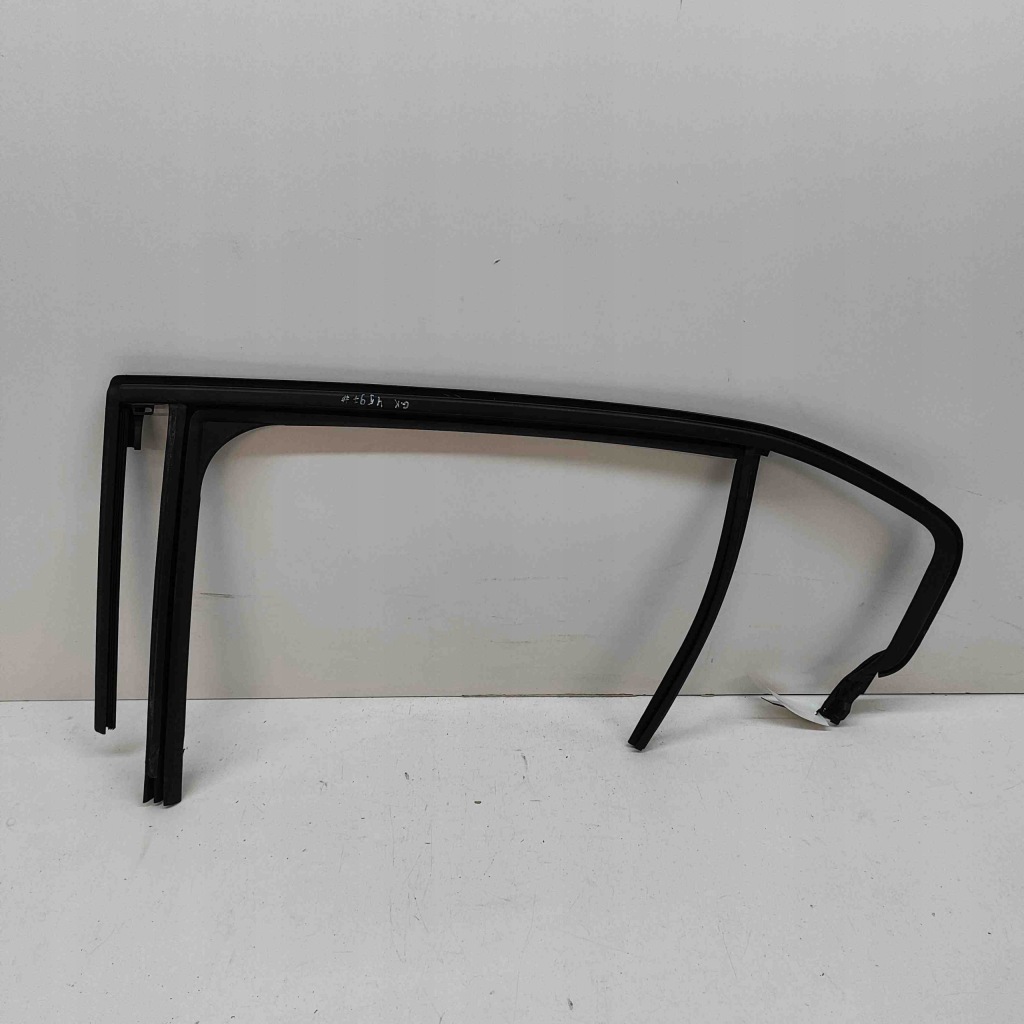 фото №1, Молдинг верхний задних левых дверь citroën c5 aircross 9811948880 26910557