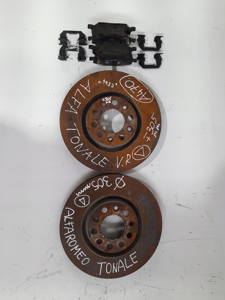 фото №1, Alfa romeo tonale набір гальмівні колодки гальмівні диски перед orginał