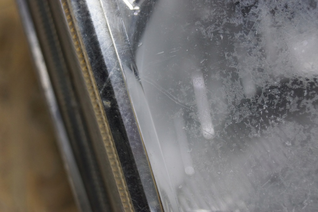 фото №8, Лампа правий перед subaru justy ii