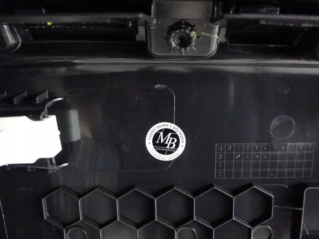 фото №16, Mercedes glb x247 247 обивка обшивка дверь передние правое czerwona nić