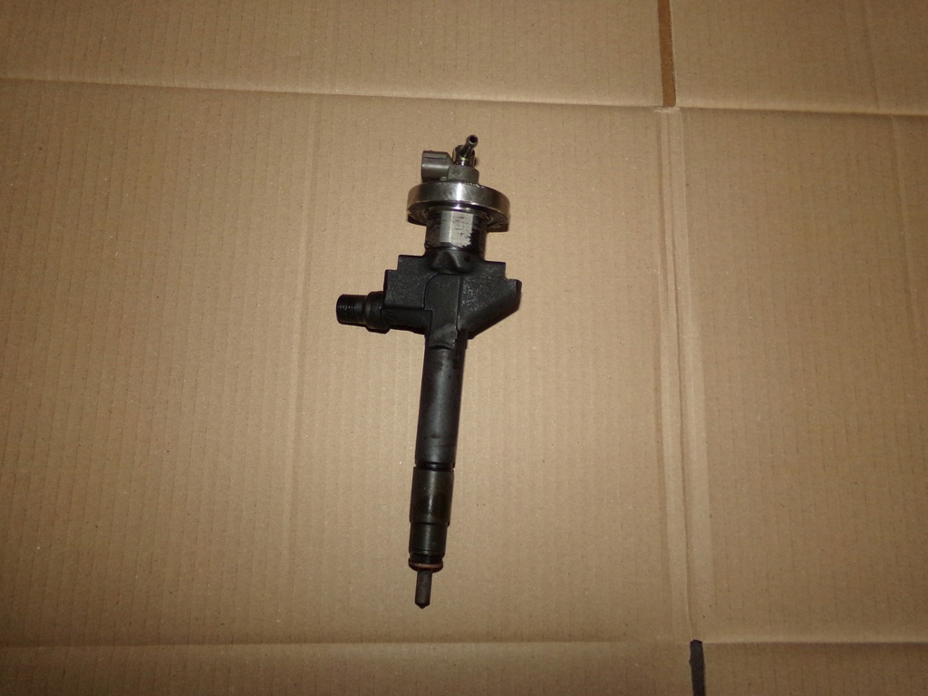 фото №1, Инжектор форсунка 13h50b mazda 6 5 mpv ii 2.0 citd