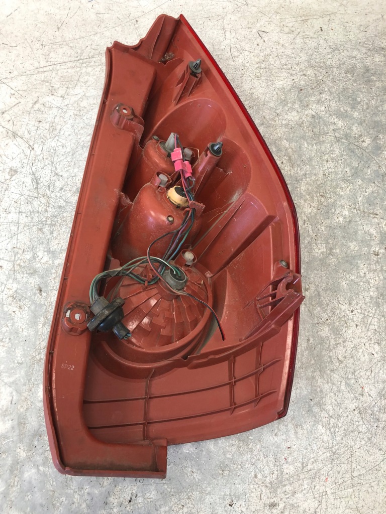 фото №5, Лампа левый задняя mazda 5 i cr c23551160