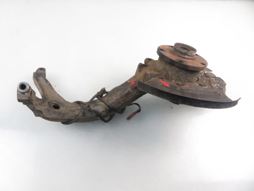 фото №8, Поворотный кулак ступица передняя левая audi a6 c5 2.5 tdi v6