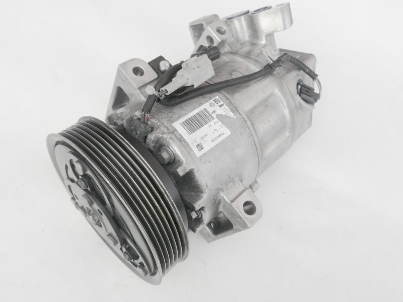 фото №1, Renault captur компрессор кондиционера 926008582r