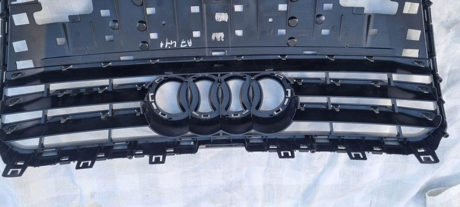 фото №8, Решётка радиатора решётка радиатора audi a7 s line 4g8,853,651