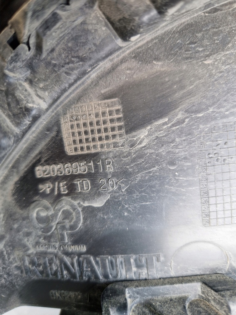 фото №12, Бампер перед передний renault megane 4 iv gt line lift fl