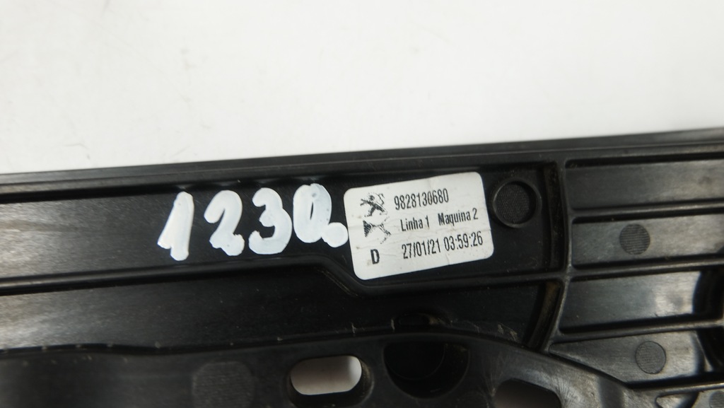 фото №8, Peugeot 2008 ii механизм стекло правый перед