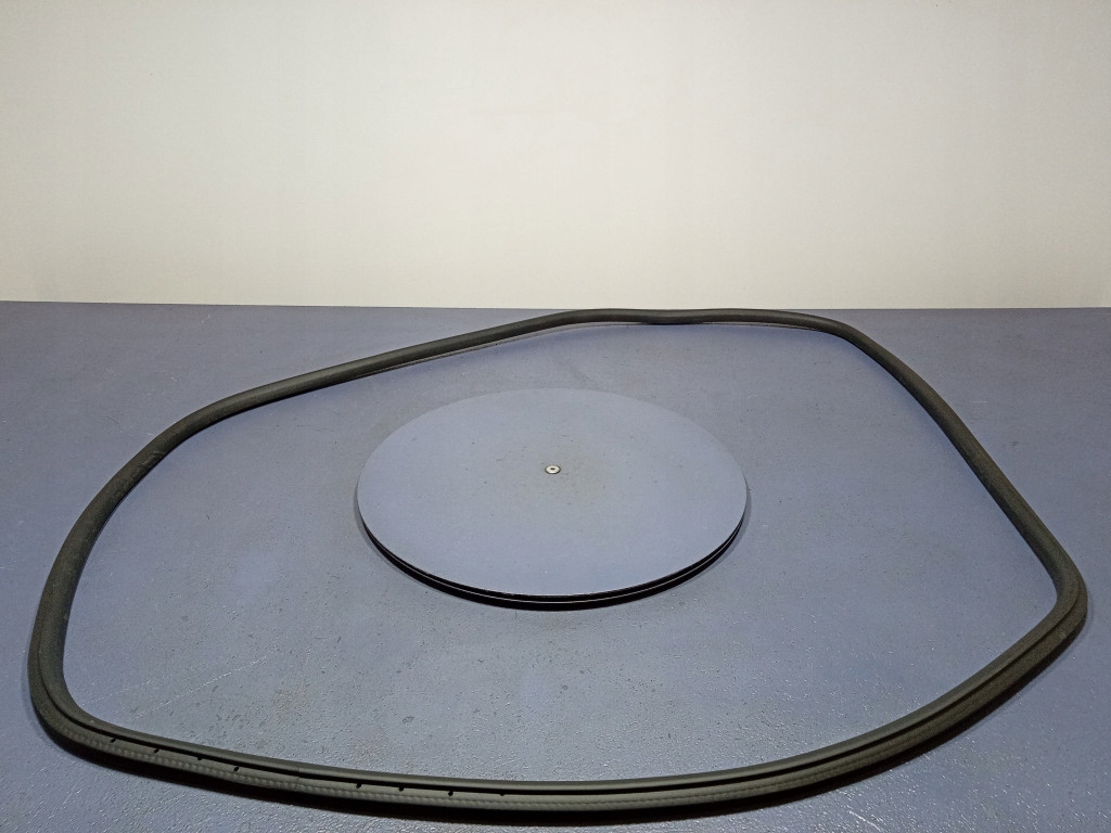 фото №1, Mercedes gls x167 прокладка двері правий задня