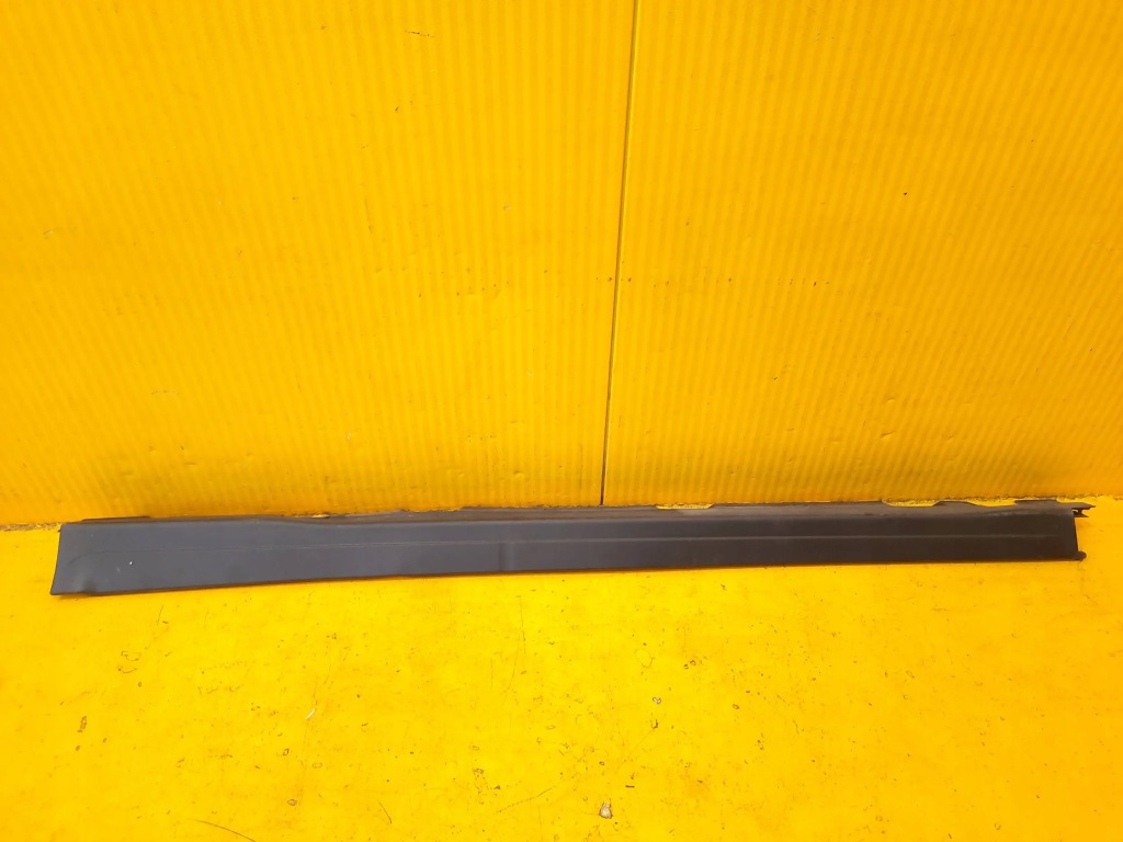 фото №1, Mercedes glb x247 молдинг поріг ліва a2476980700