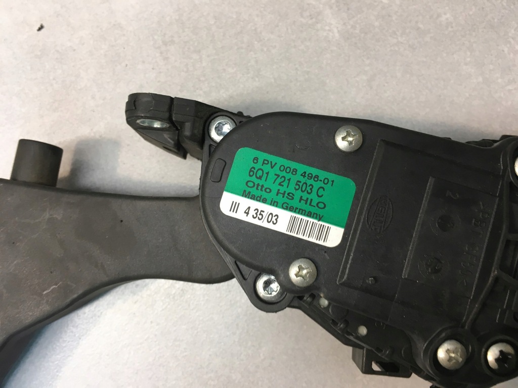 фото №8, Потенціометр газу ibiza iii 1.2 6q1721503c