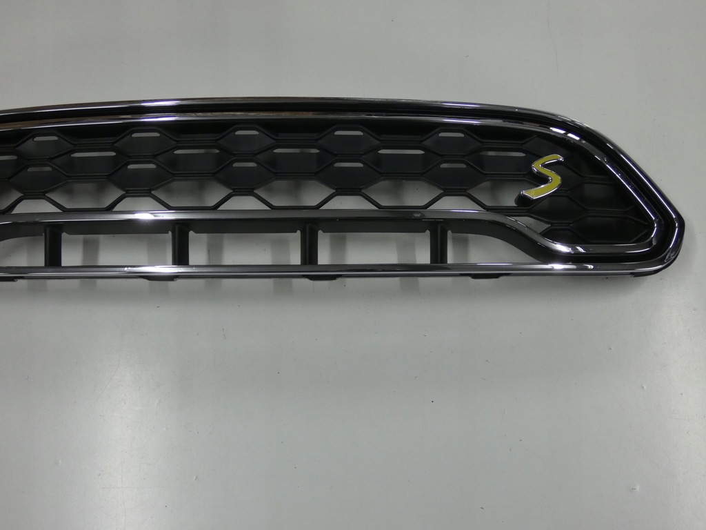 фото №3, Решётка радиатора, решётка радиатора mini countryman r-60 s