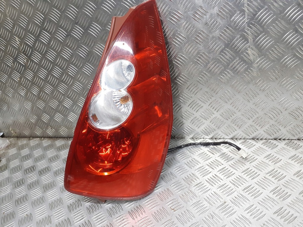 фото №1, Лампа права задня mazda 5
