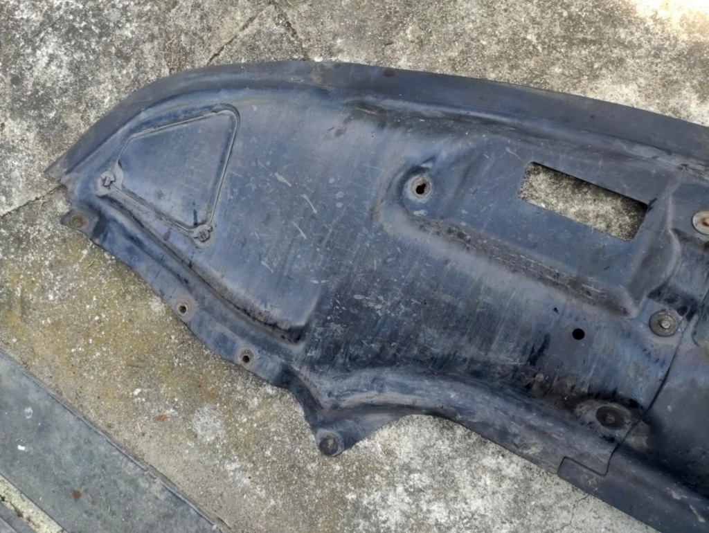 Накладка под бампер mercedes cl w215 в Украине