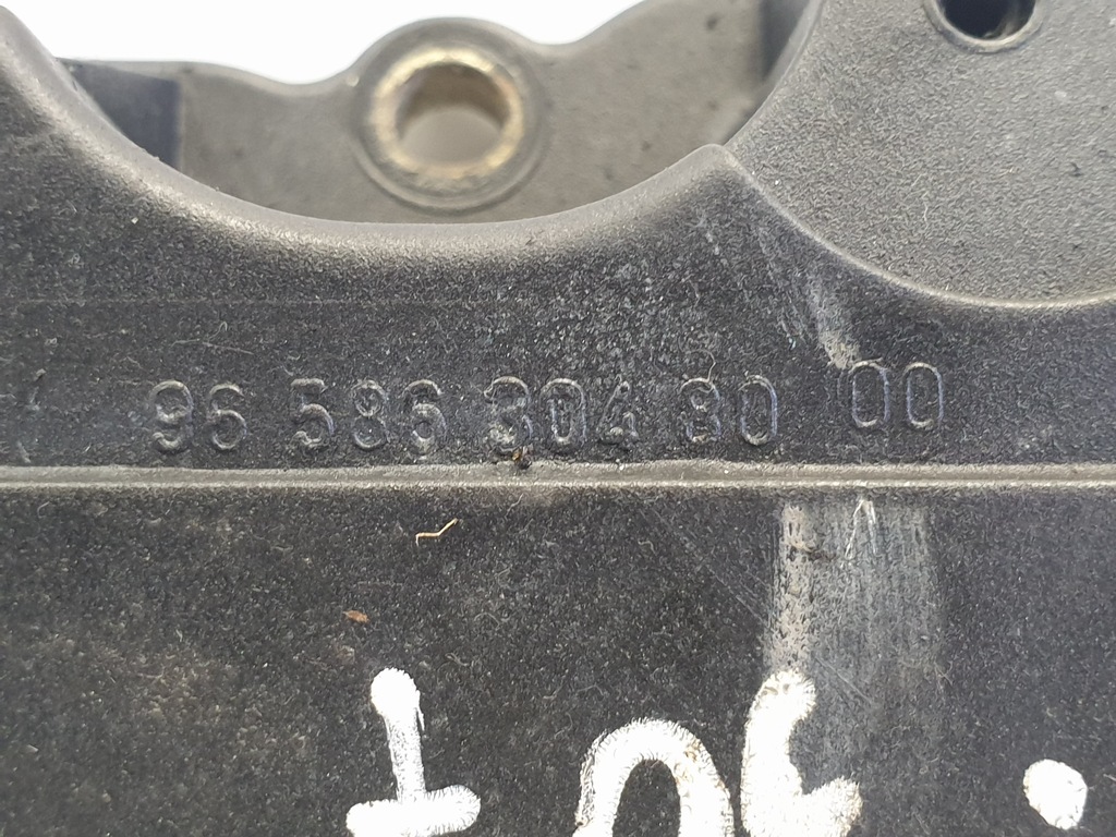 фото №8, Peugeot 307 1.6 16v кришка клапанів 99089200