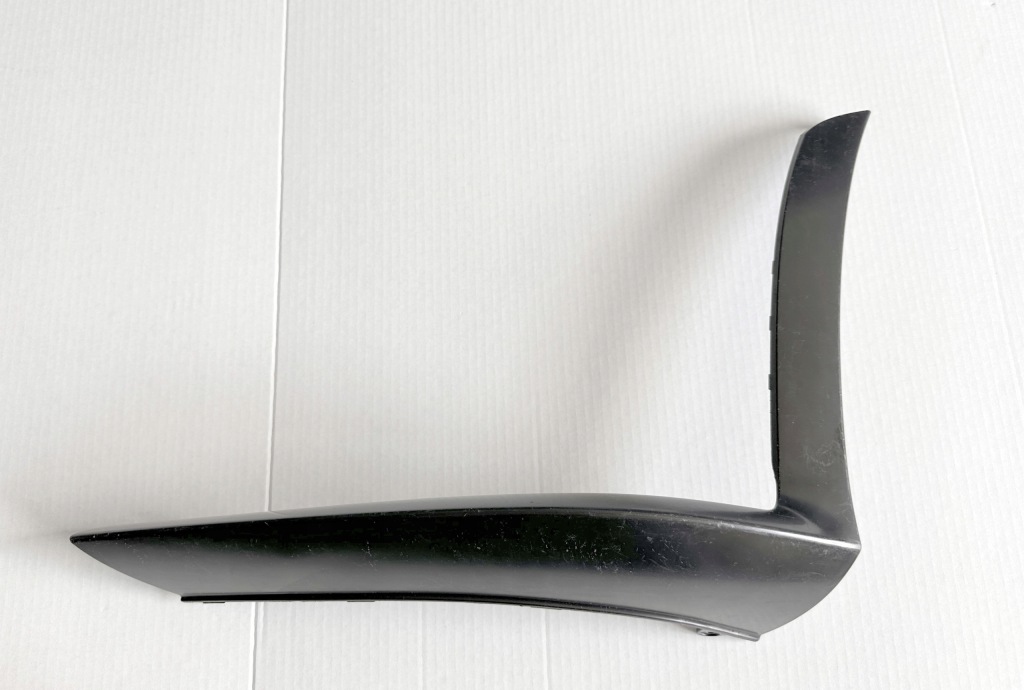 фото №1, Молдинг спойлер левый - mercedes c257 a257 cls - amg aso