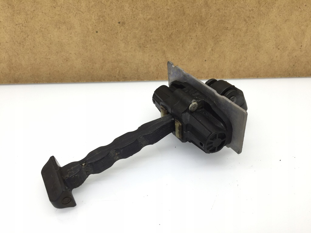 фото №1, Peugeot 308 t9 ii lift ограничитель дверь левый перед